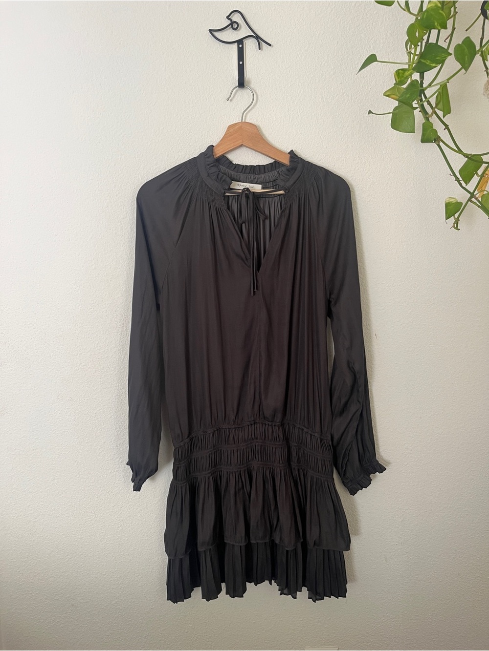 Mustard Seed Grey Ruffled Dress sz L